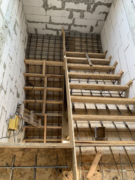 Бетонные лестницы