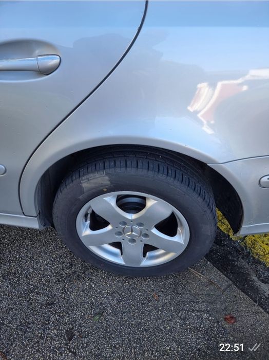 Mercedes E220 ano 2002