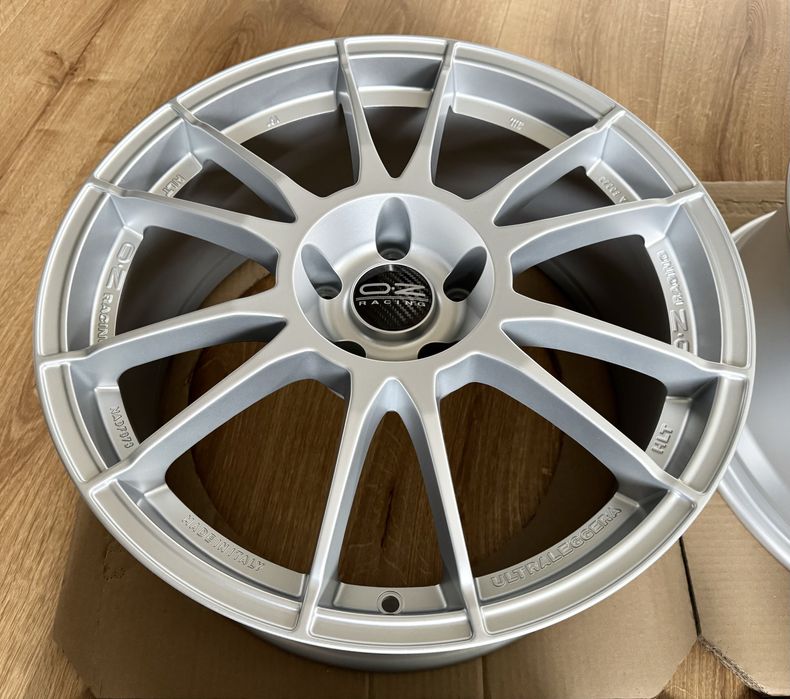 19” OZ ULTRALEGGERA HLT 5x120 BMW E92 e90 f30 f32 f10 e46 z4 itp