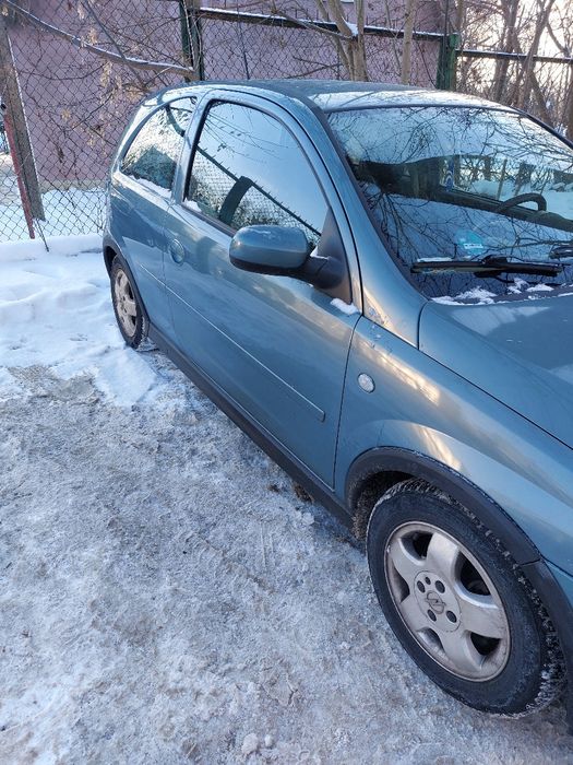 Opel corsa c 1.0 benzyna