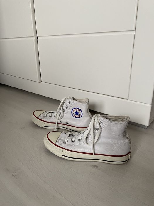 Białe skórzane wysokie trampki conversy z biała gumą converse 36.5