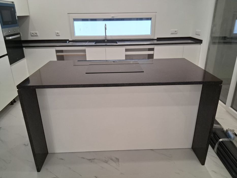 Moradia T3 +1 Saint Peter School( Arrendamento com opção de compra)
