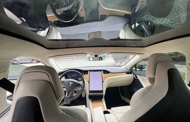 Tesla Model S 2018