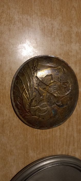 Настінна плакетка, бронзовий наконечник, латунна тарілка