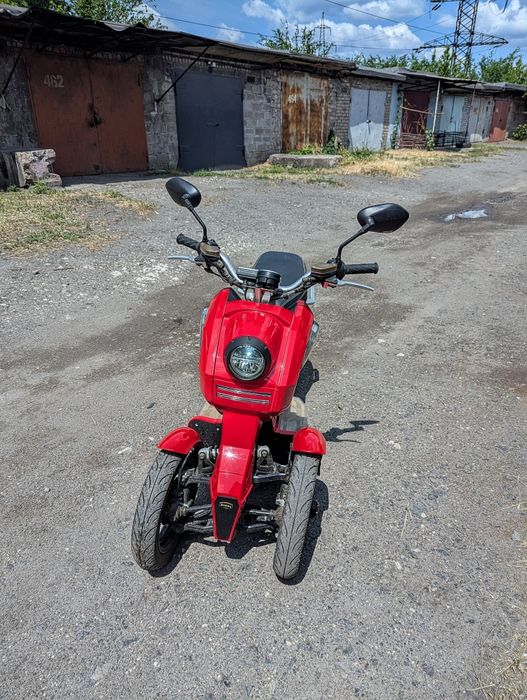 Електроскутер Doohan iTank (red)