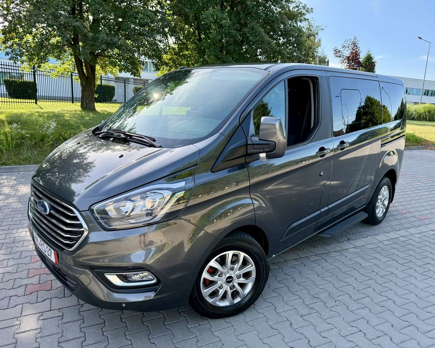 Ford Tourneo Custom 2.0 TDCI Titanium Xenon LED Navi PDC 8 osób ŚLICZNY