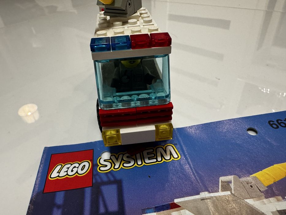 Lego 6614 Launch Evac 1
