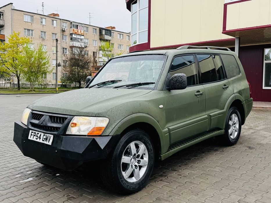 Продам Mitsubishi Pajero на ходу