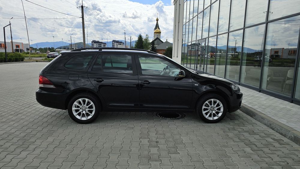 Продам Volkswagen Golf VI,  1.6 tdi, MATCH