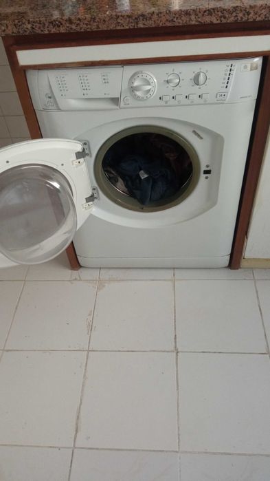 Máquina de lavar roupa