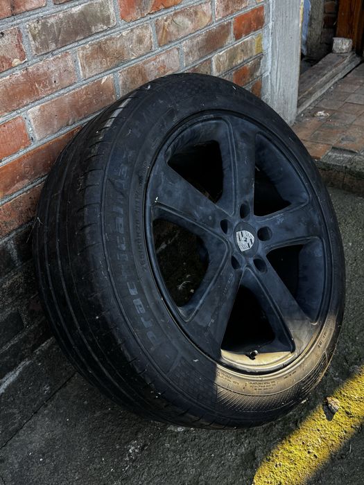 Продам колеса R20