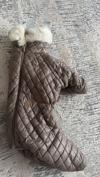 Продам зимову куртку для собаки