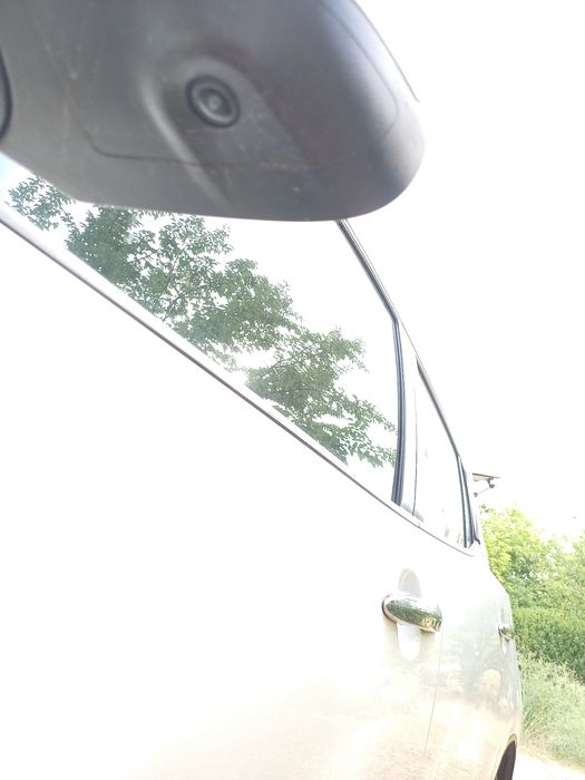 Продам Nissan Leaf