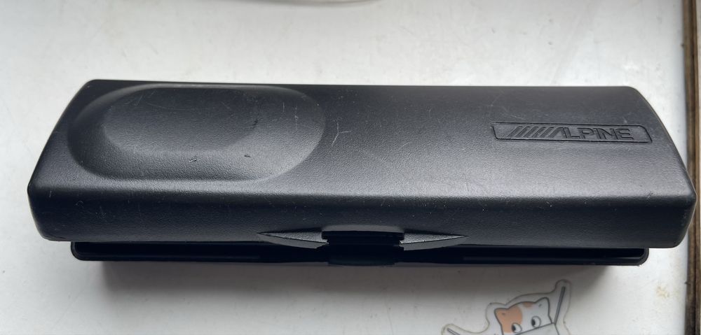 Автомагнітола Alpine CDE-120 RR