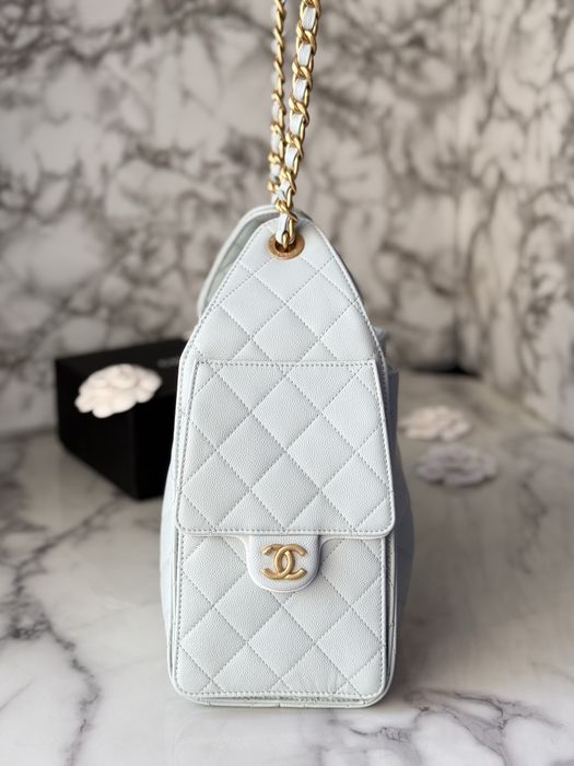 Torebka Chanel S25 Baby Blue