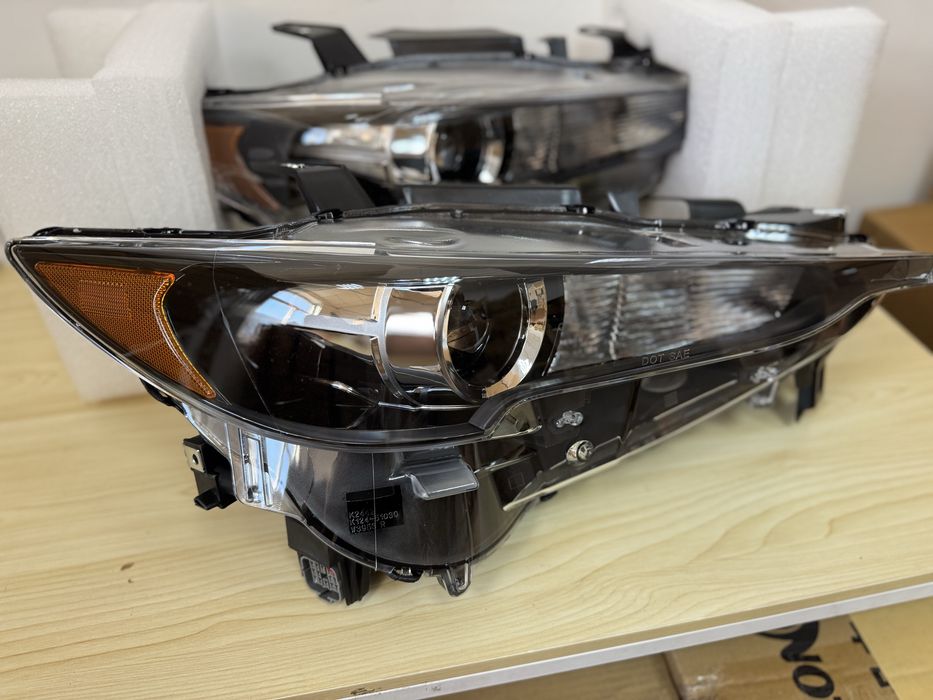 Mazda CX-5 2018 - 2021 р , передні фари usa без afs