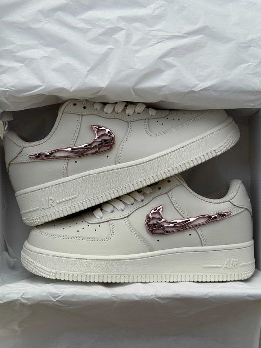 Женские кроссовки Nike Air Force 1 Low "Molten Metal Pink Swoosh"