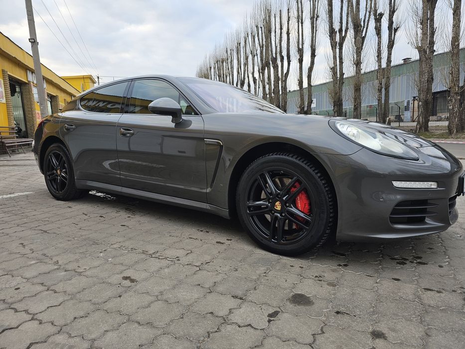 Porsche Panamera 2014 3.0 diesel 300 hp рестайл
