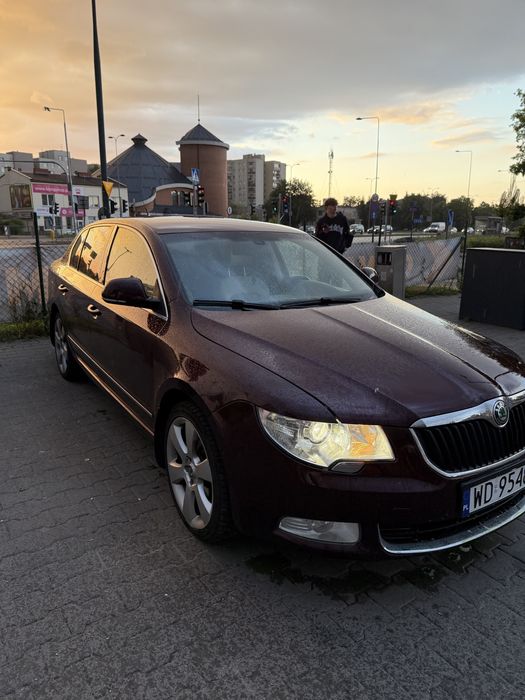 Skoda  Superb  2