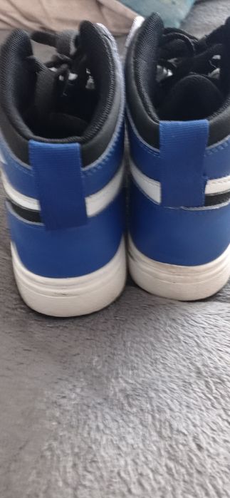 Sneakersy  za kostkę 36