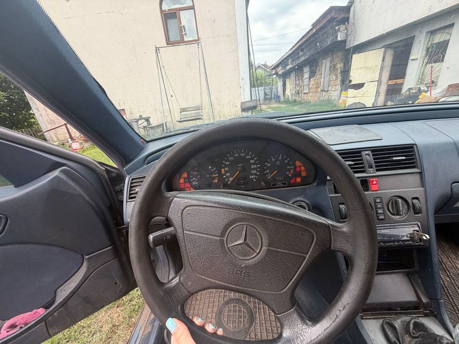 Продаю автомобіль