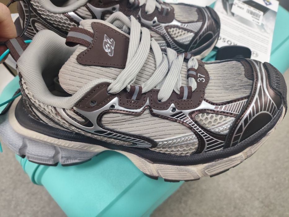 Balenciaga дуже круті