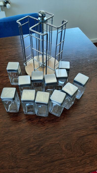 Suporte rotativo de condimentos