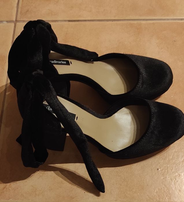 Sandálias de salto alto 36