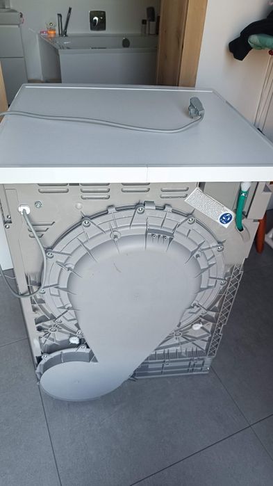 Suszarka Electrolux EW8H359SP z pompą ciepła stan idealny, nie dosusza