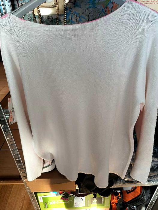 Sweterek damski nowy