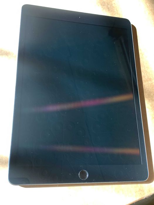 Tablet apple ipad 8 generacji  A2429 128GB bateria 90%