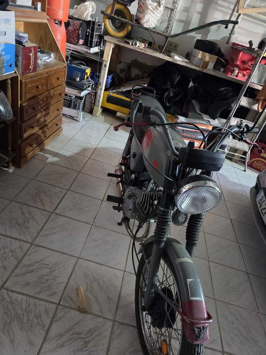 motorizada casal