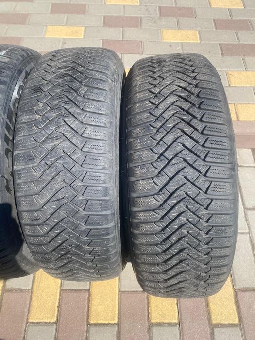 Продам колеса,диски,шторку