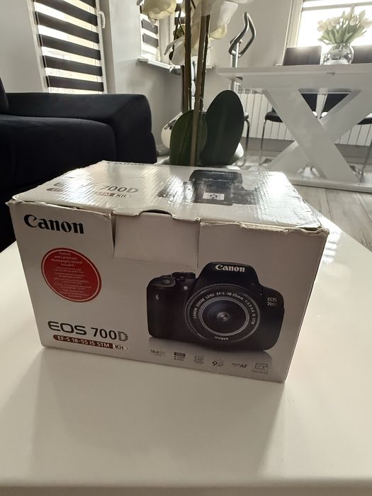 Aparat Canon Eos 700D