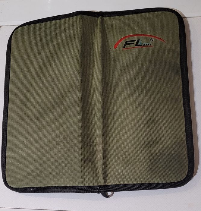 Piórnik na przypony FL