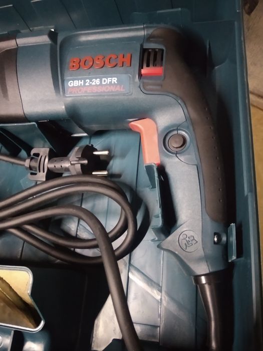 Перфоратор Bosch Professional