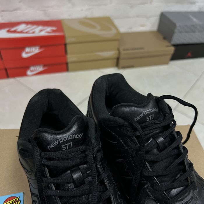 Жіночі кросівки New Balance 577 шкіряні оригінал 39 р чорні спортивні