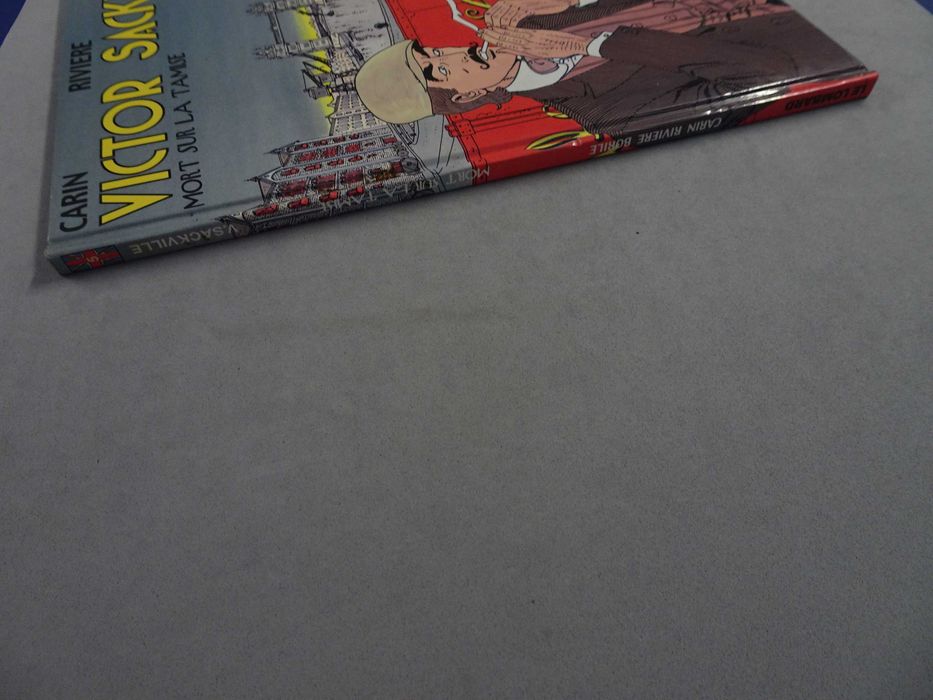 Livro BD Banda Desenhada em francês Victor Sackville Mort Sur La Tamise - Le Lombard (capa dura)