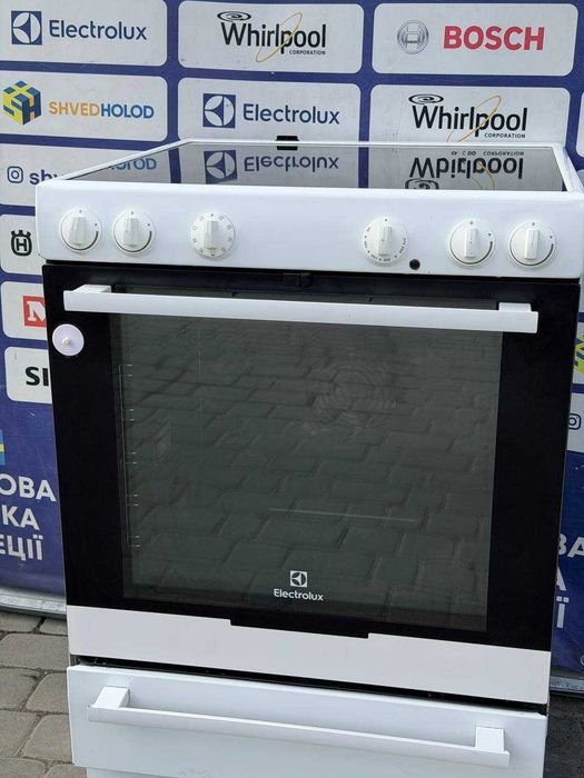 Електрична плита 220В б/в Electrolux 90/60/60 білий колір #07929 недорого