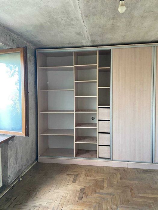 Продам квартиру від власника — під ремонт