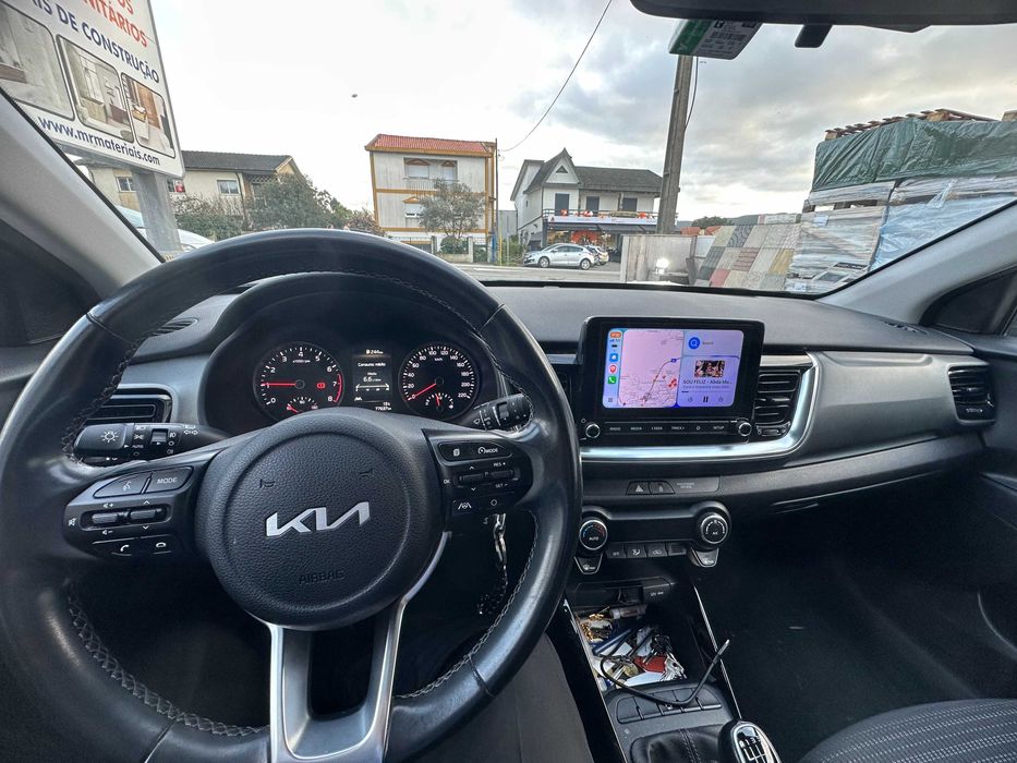 Kia Stonic 1.0 Turbo 2023 – Particular – Garantia Kia
