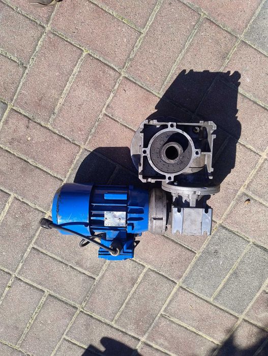 Silnik z motoreduktorem do podajnika kotła 0.18 kw