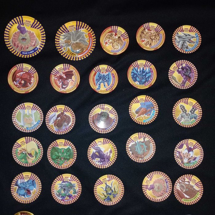 Yugioh - tazo + sarkofag - 70 szt