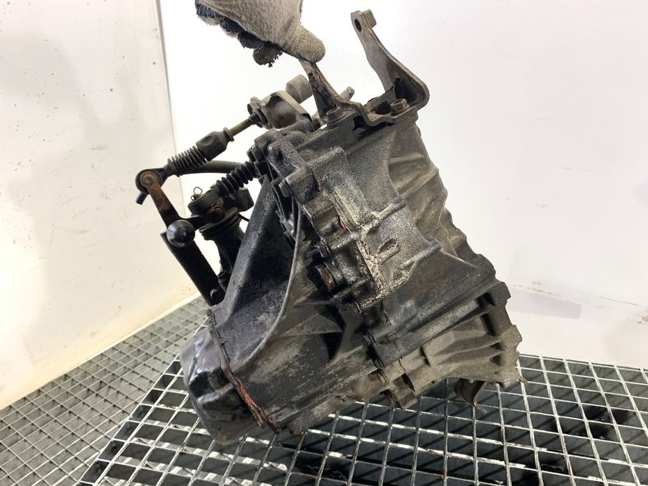 SKRZYNIA BIEGÓW TOYOTA COROLLA E12 1.4 97KM 01-07
