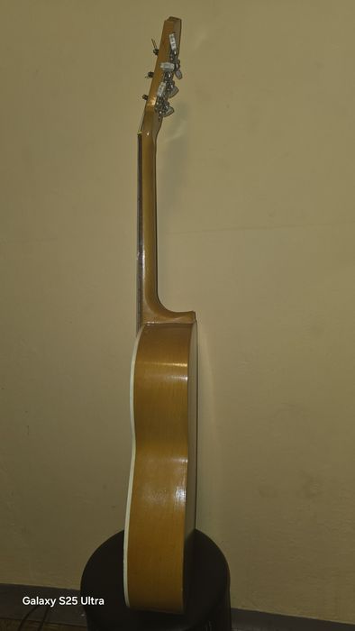 Gitara akustyczna DEFIL