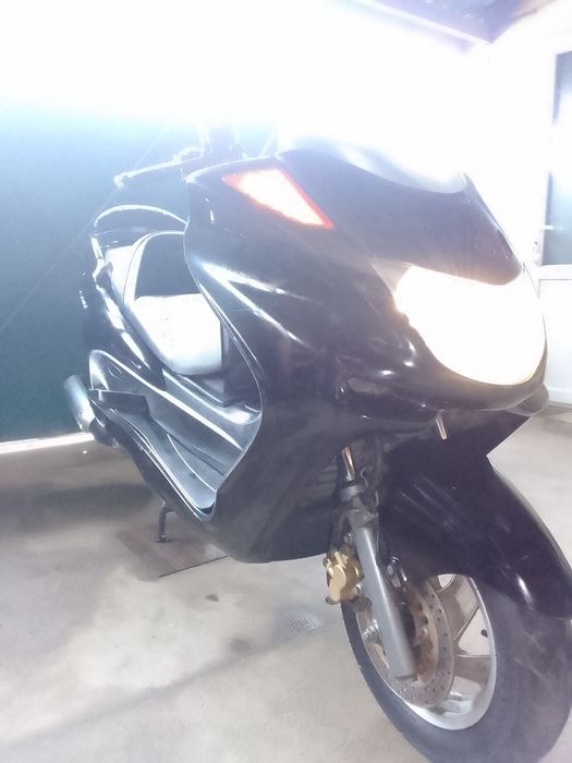 Макси скутер продам