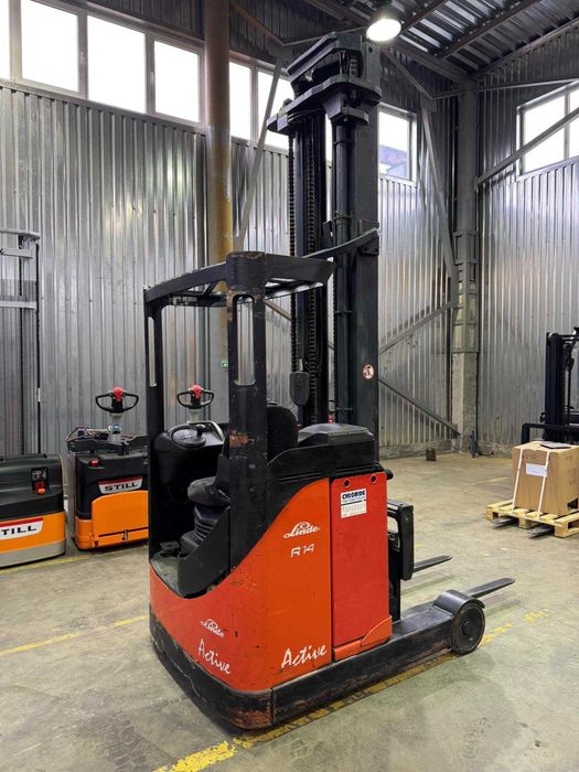 Річтрак Штабелер  Linde R14+ електро 1.4 т. 7.6 м 2003 року