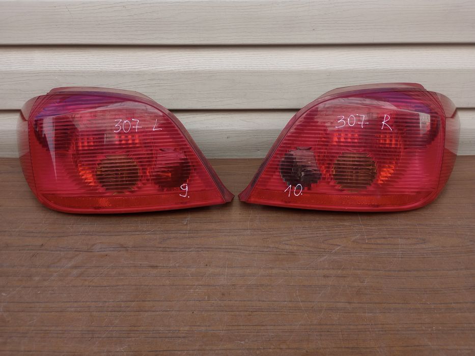 Фонарь задній Peugeot 205/206/306/307/405/406/Citroen Berlingo/FiatUno