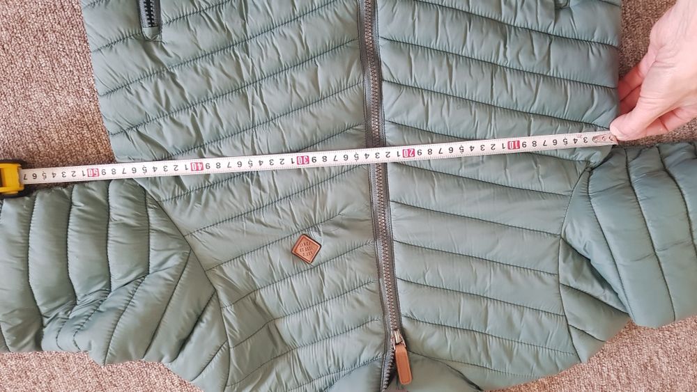 Kurtka chłopięca 170 cm Reserved