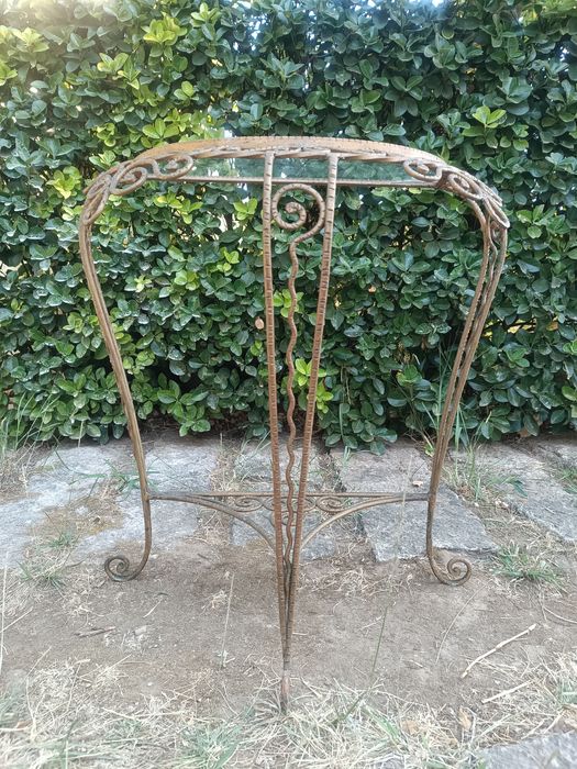 Aparador em metal, vintage